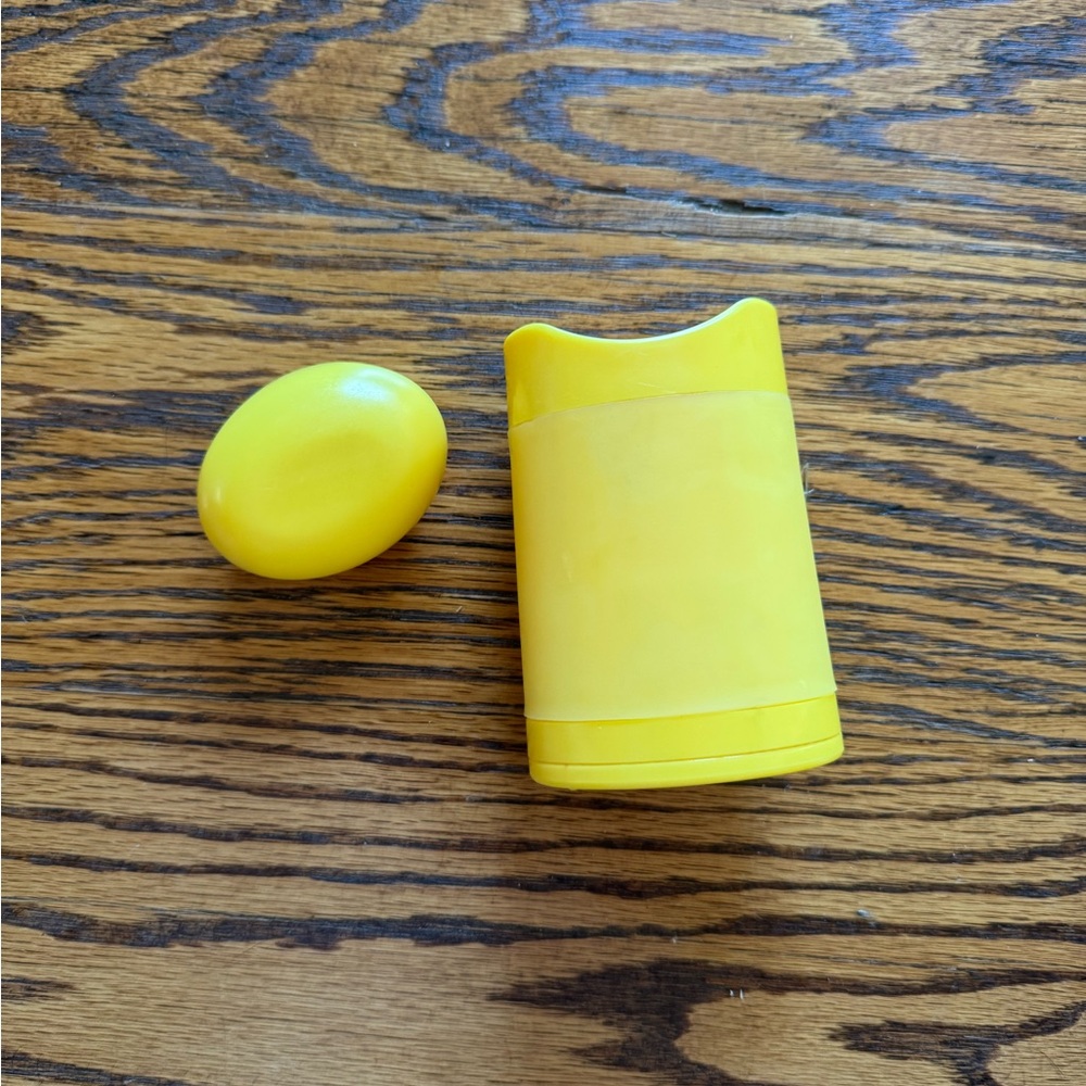 Yellow Butter Holder for Corn on the Cob